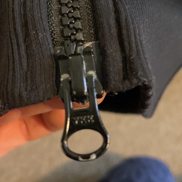 Lululemon In Stride Hoodie - Picture 7 of 8